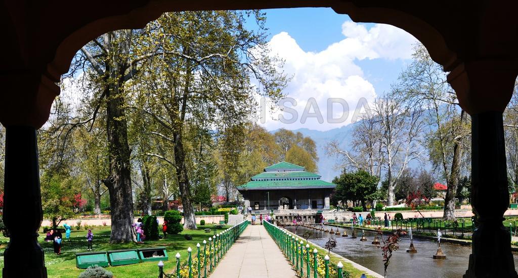 Hotel Sadaf Srinagar  Luaran gambar